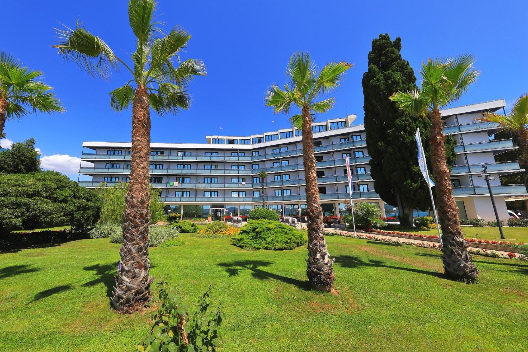 Ilirija Resort Hotel Ilirija Биоград-на-Мору Экстерьер фото